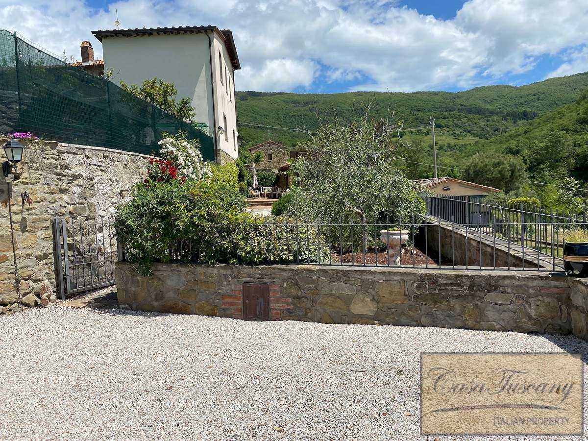 بيت في Cortona, Tuscany 10094285