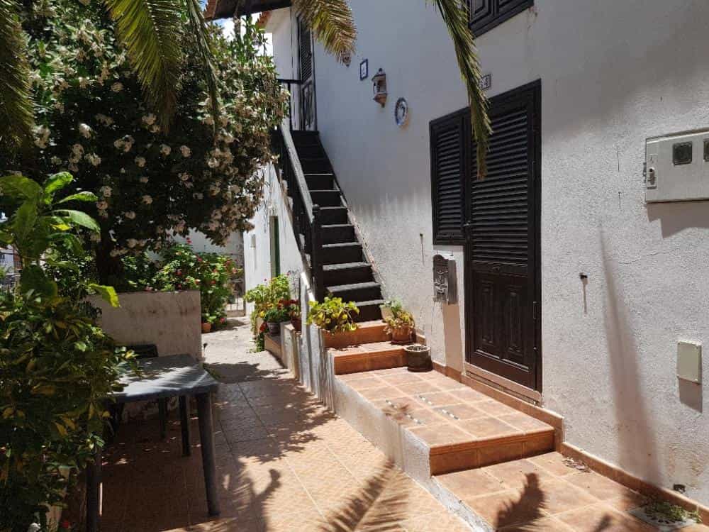 House in San MIguel de Abona,  10094291