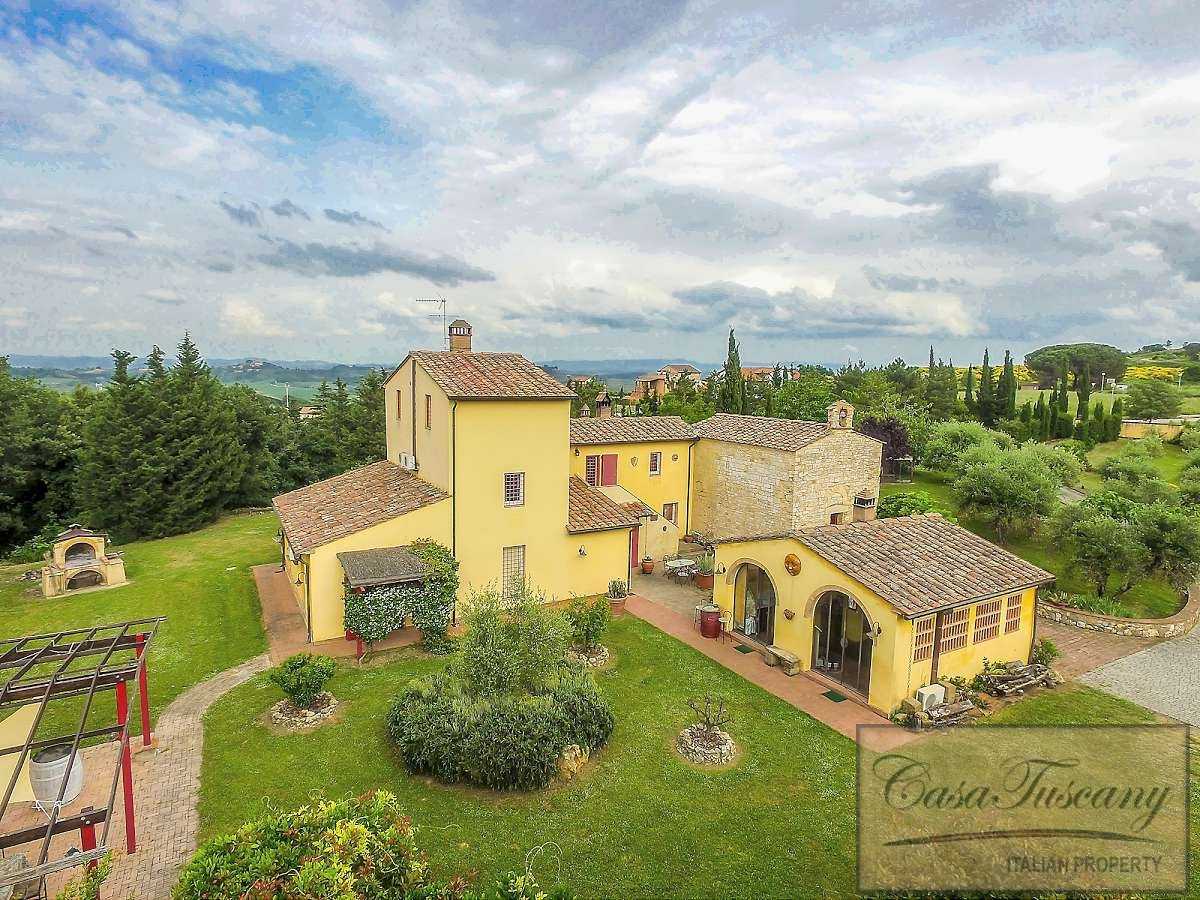 Hus i Casciana Terme, Tuscany 10094308