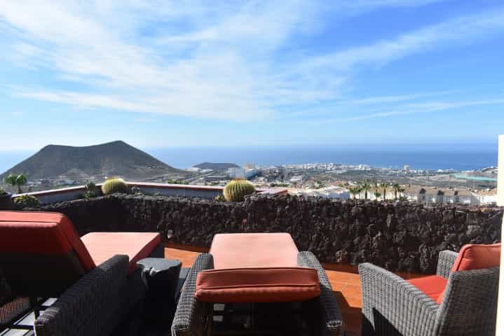 House in Cabo Blanco, Canary Islands 10094315