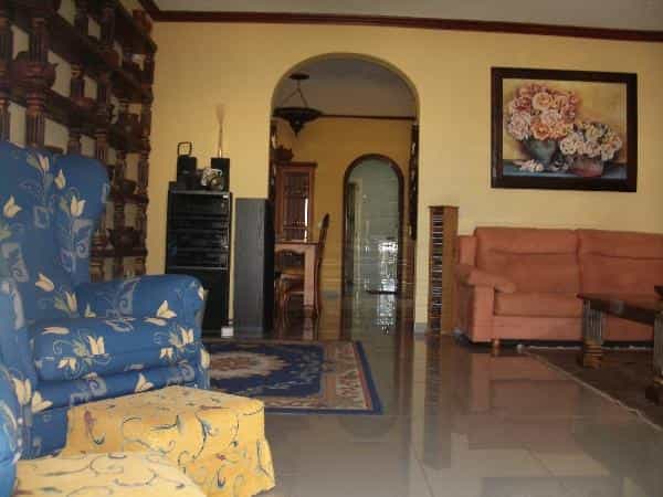 Dom w Costa Del SIlencIo,  10094343
