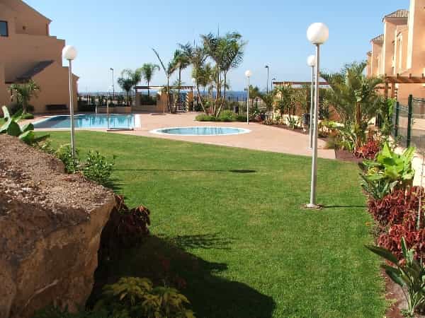 Condominium in El Abrigo, Canary Islands 10094357