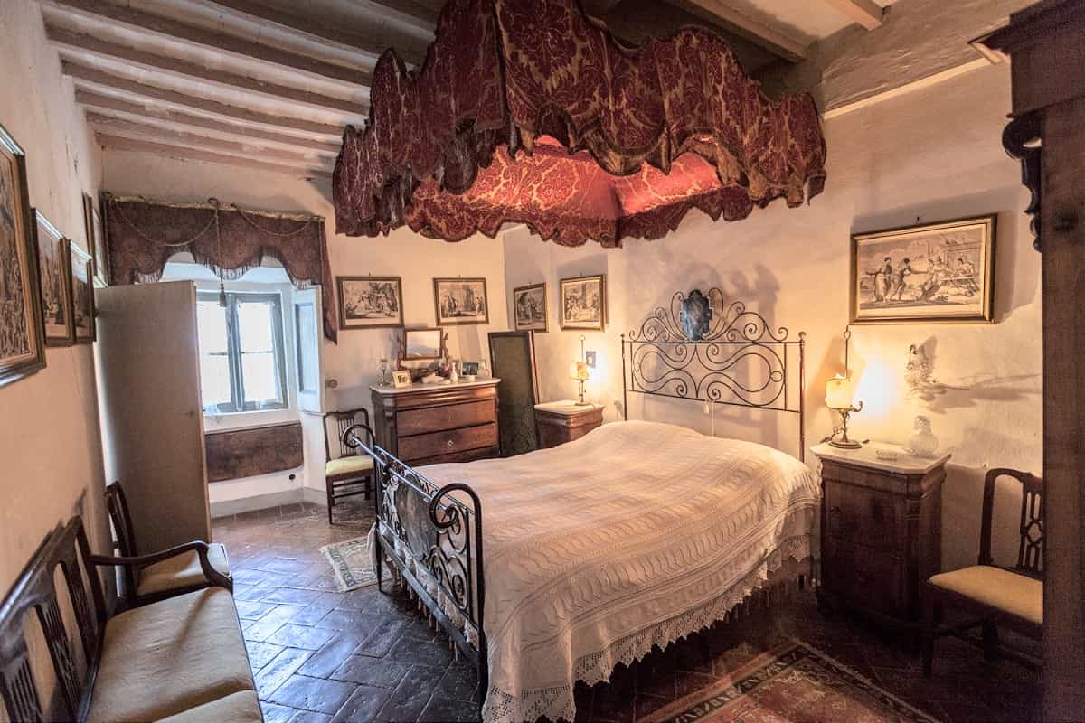 House in Volterra, Tuscany 10094365