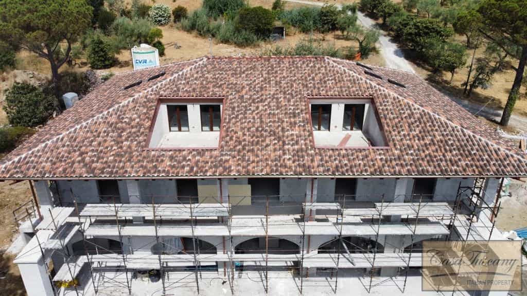 Hus i Tuoro Sul Trasimeno, Umbria 10094421