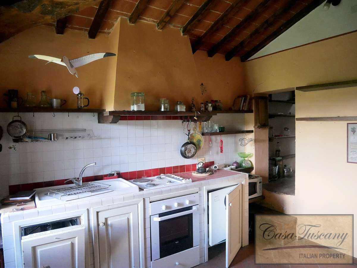 House in Cortona, Tuscany 10094430