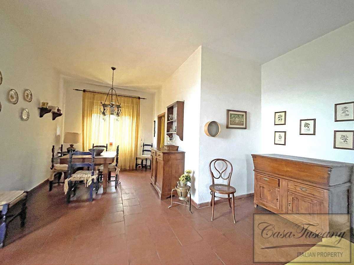 Dom w Chianni, Tuscany 10094436