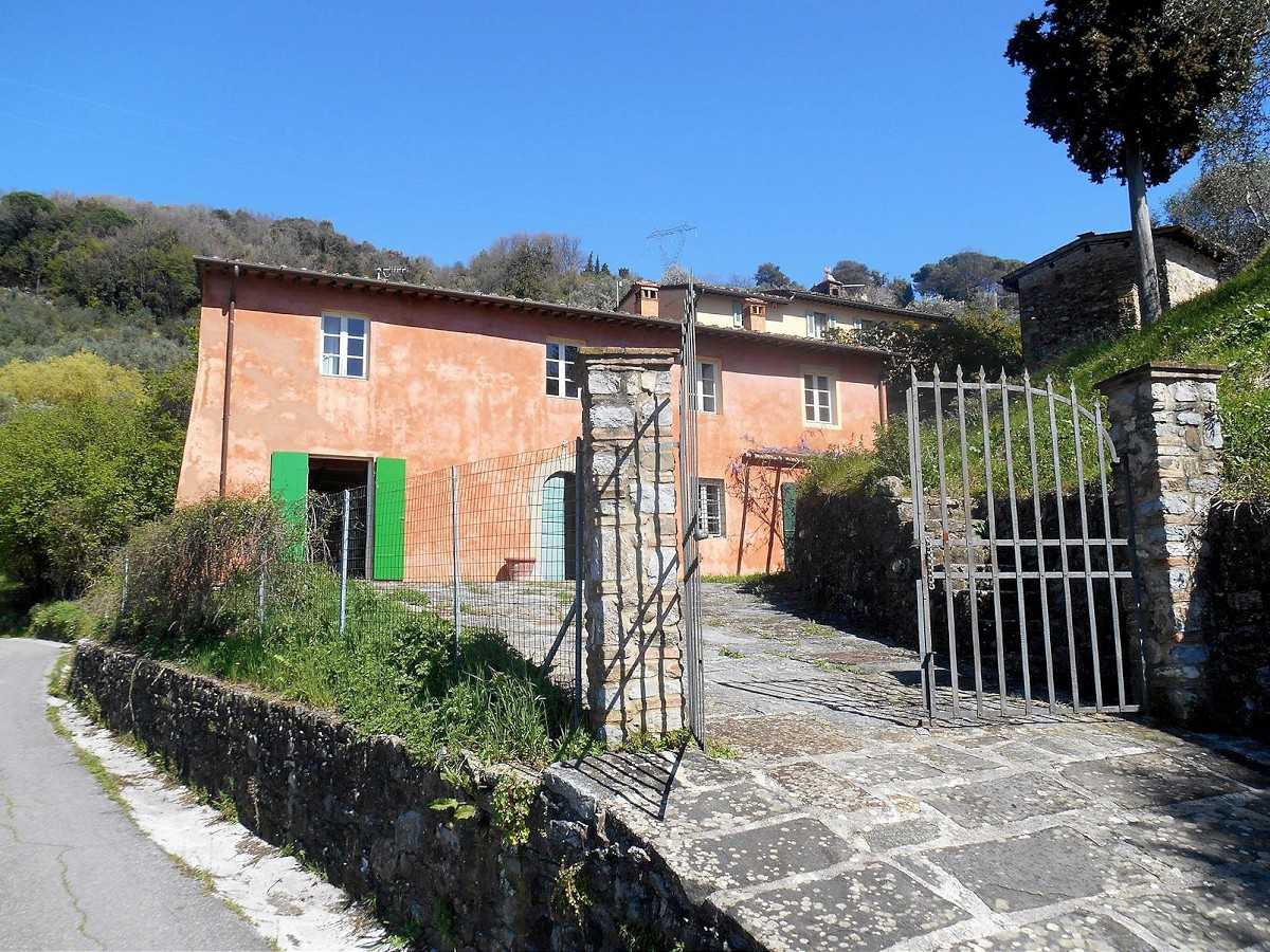 жилой дом в Лукка, Тоскана 10094437