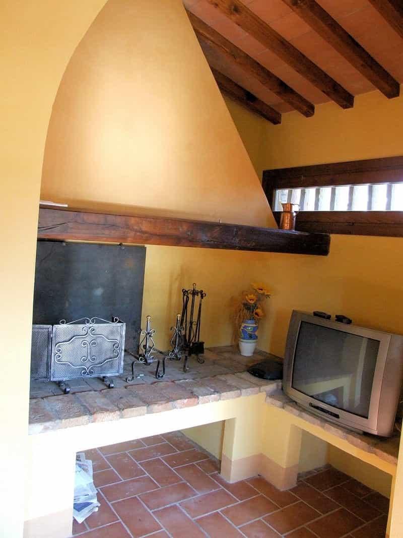 Dom w Montaione, Tuscany 10094441