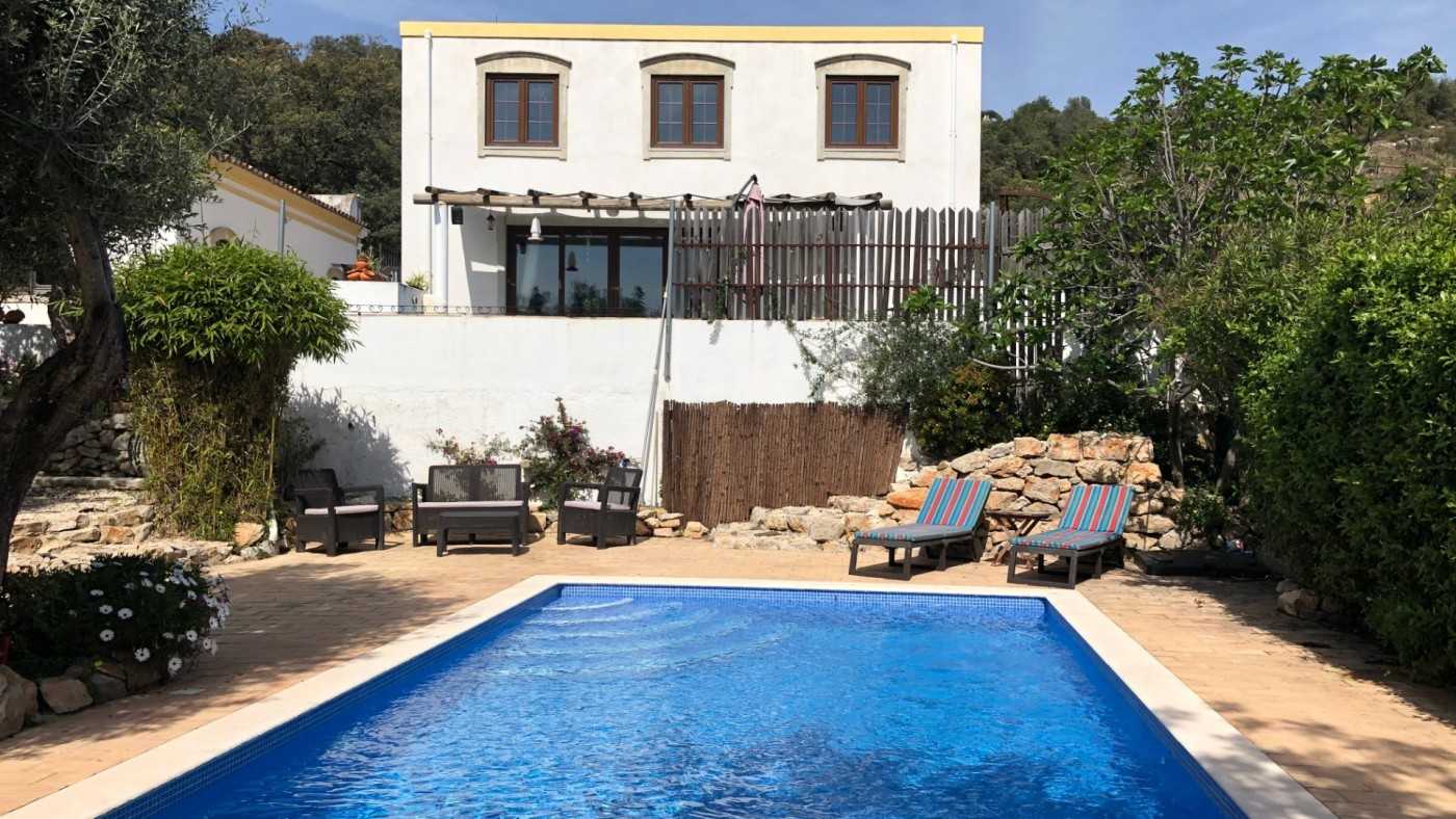 жилой дом в Sao Bras de Alportel, Algarve 10094453