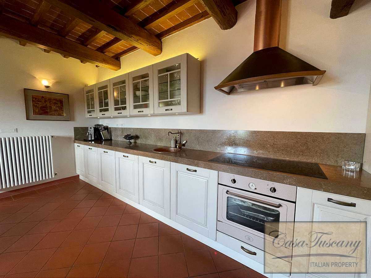 rumah dalam Monsummano Terme, Tuscany 10094463