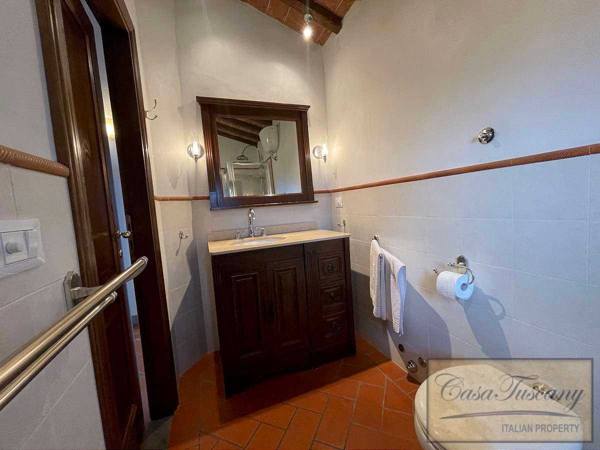 House in Monsummano Terme, Tuscany 10094463