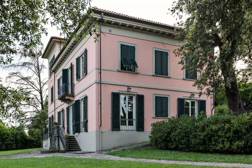 Rumah di Lucca, Tuscany 10094467