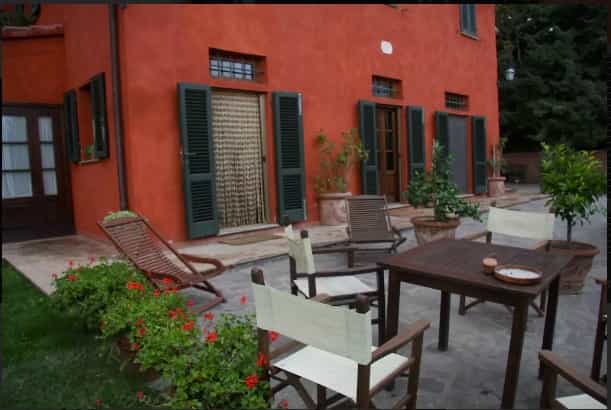 rumah dalam Casciana Terme, Tuscany 10094473