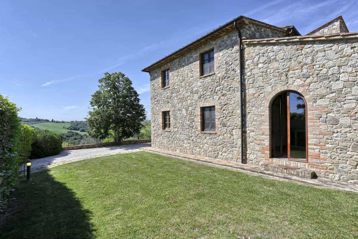 rumah dalam Volterra, Tuscany 10094476