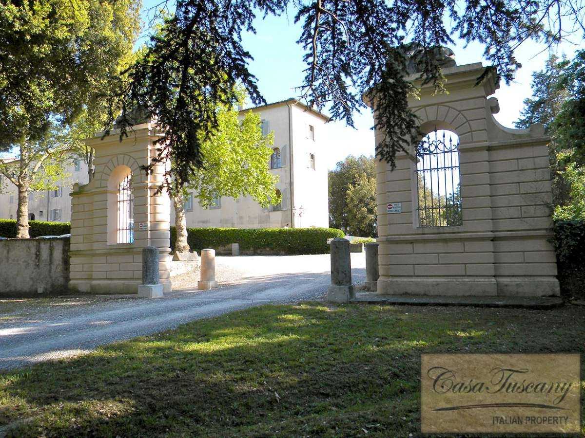 Eigentumswohnung im Calcinaia, Toskana 10094477