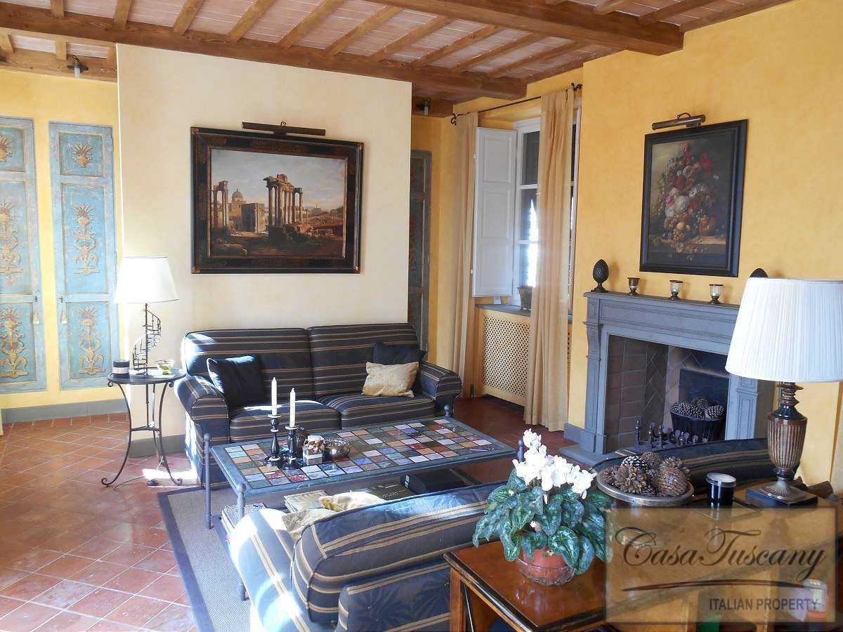 Будинок в Lucca, Tuscany 10094481