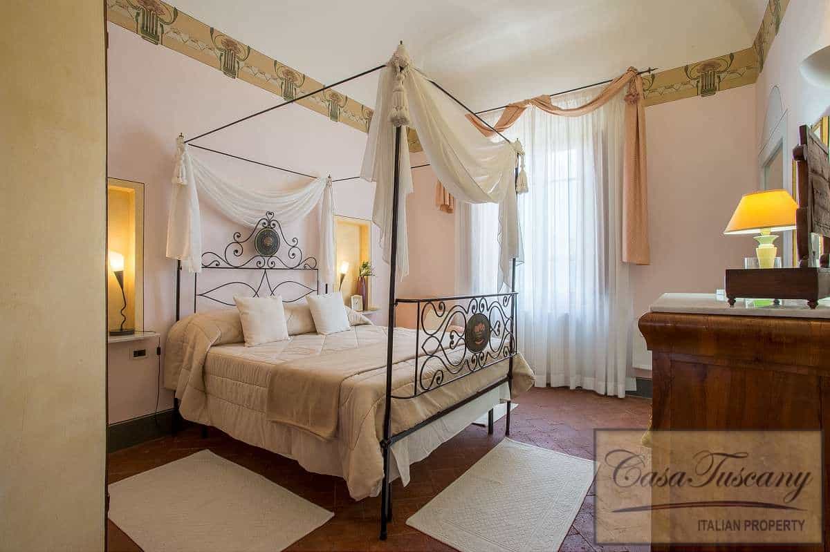 House in Peccioli, Tuscany 10094502