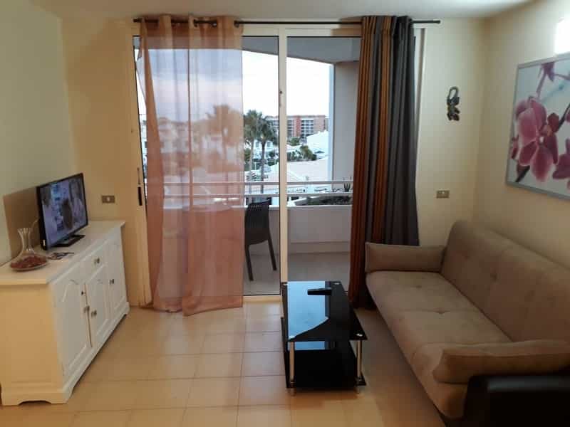 Condominium in San Miguel de Abona, Tenerife 10094508