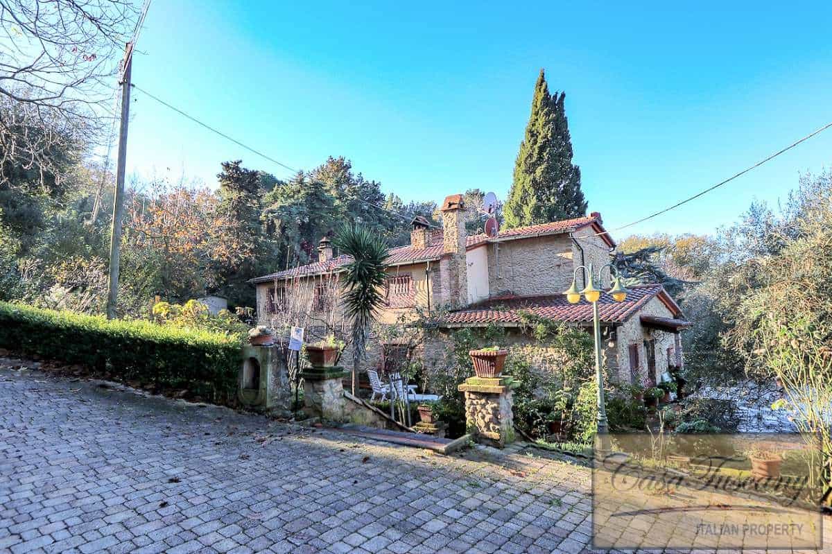Talo sisään Frassineta, Toscana 10094527
