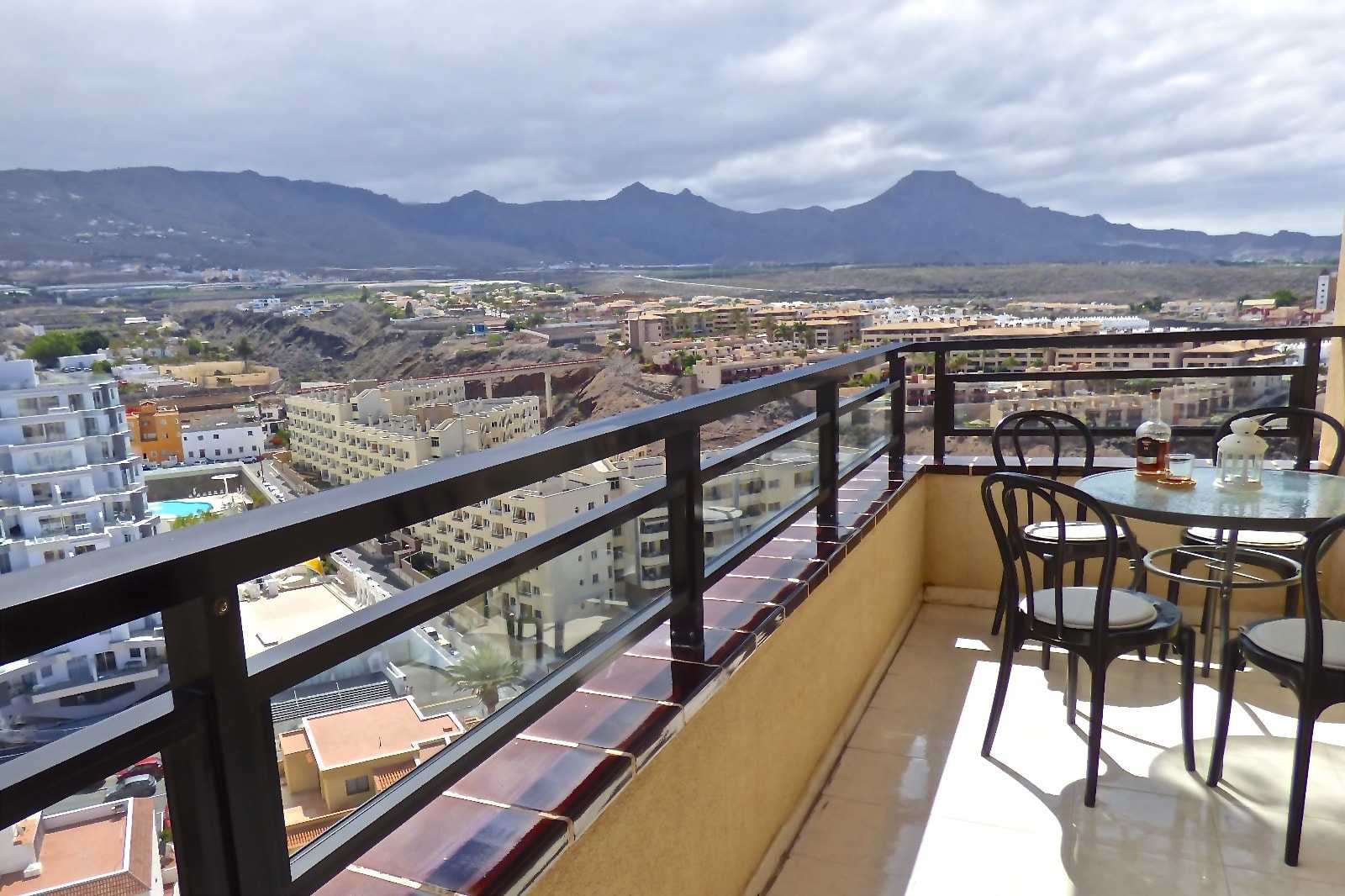 Condominium in Adeje, Canary Islands 10094567