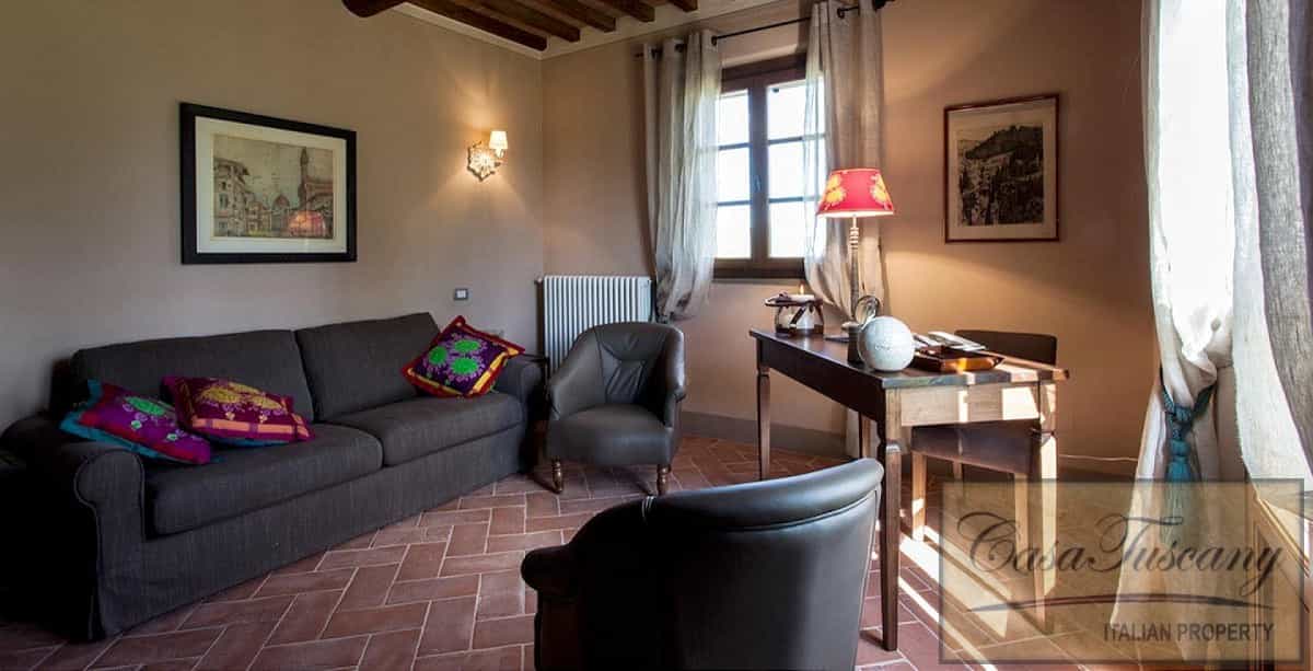 Будинок в Cortona, Tuscany 10094576