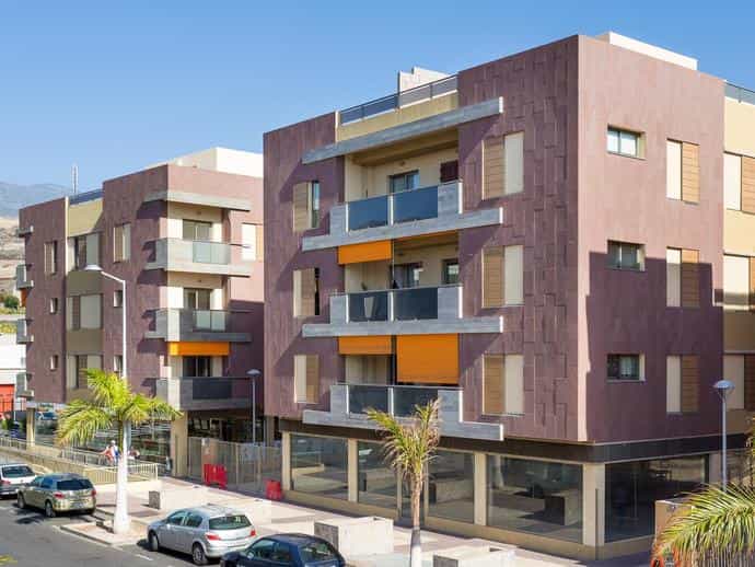 Condominium in Guia de Isora, Canary Islands 10094582