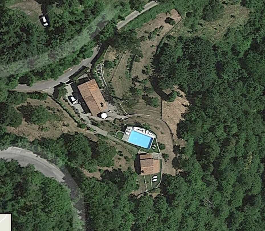 House in Molazzana, Tuscany 10094593
