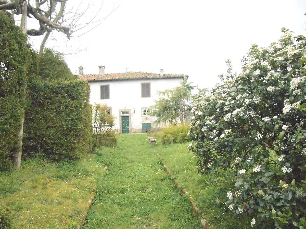 公寓 在 Bagni Di Lucca, Tuscany 10094630