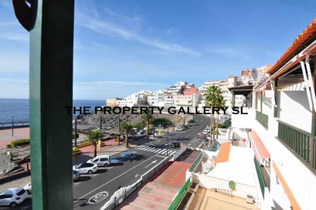 Condominium in Los Gigantes, Tenerife 10094642