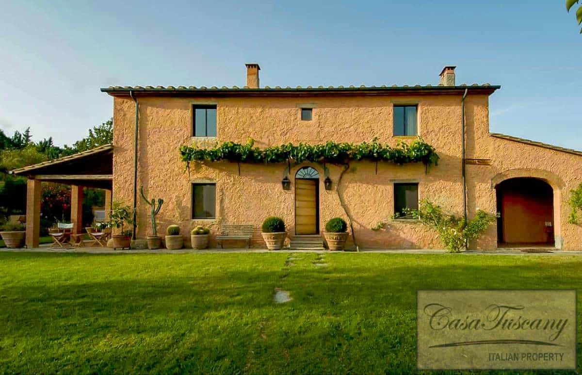بيت في Riparbella, Tuscany 10094649