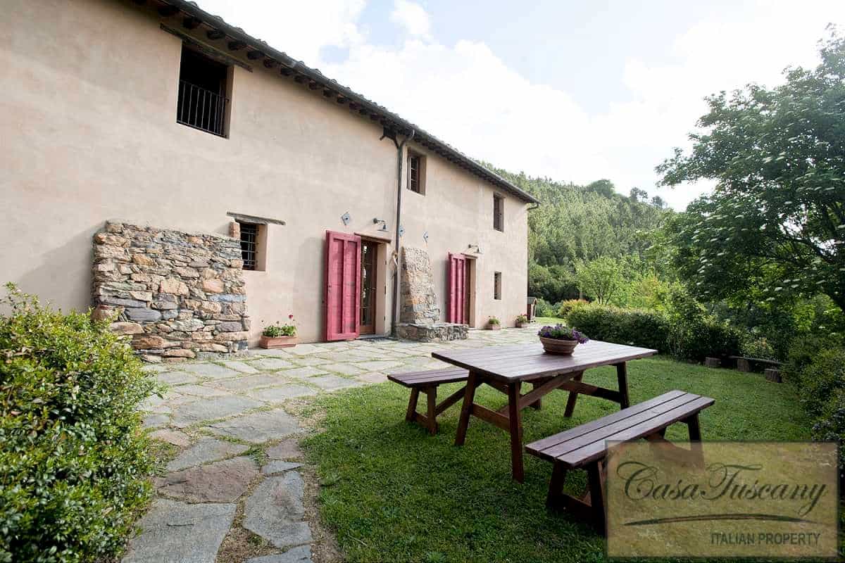 House in Vicopisano, Tuscany 10094658