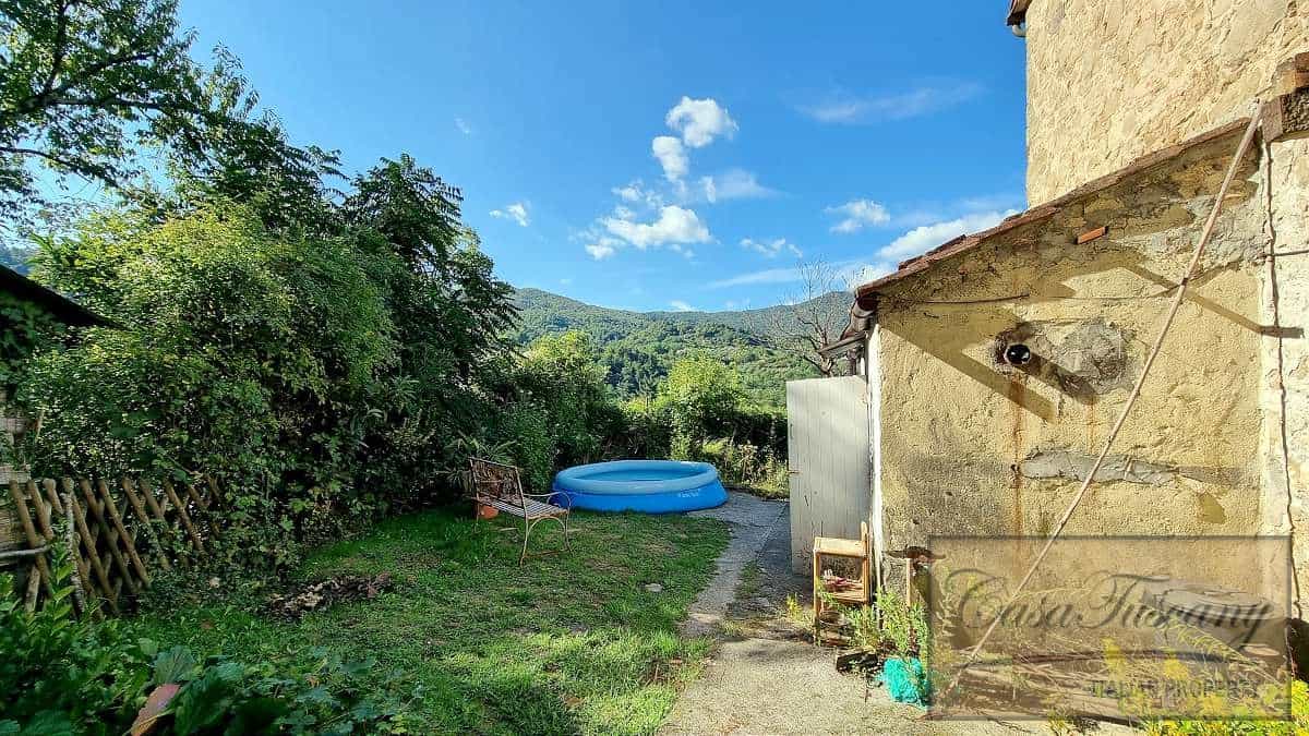 Rumah di Pietrabuona, Tuscany 10094675