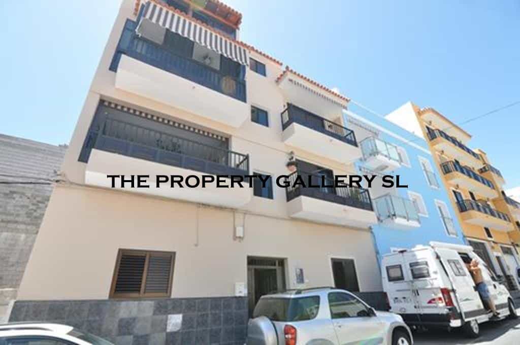 Condominium in Guia de Isora, Canary Islands 10094685