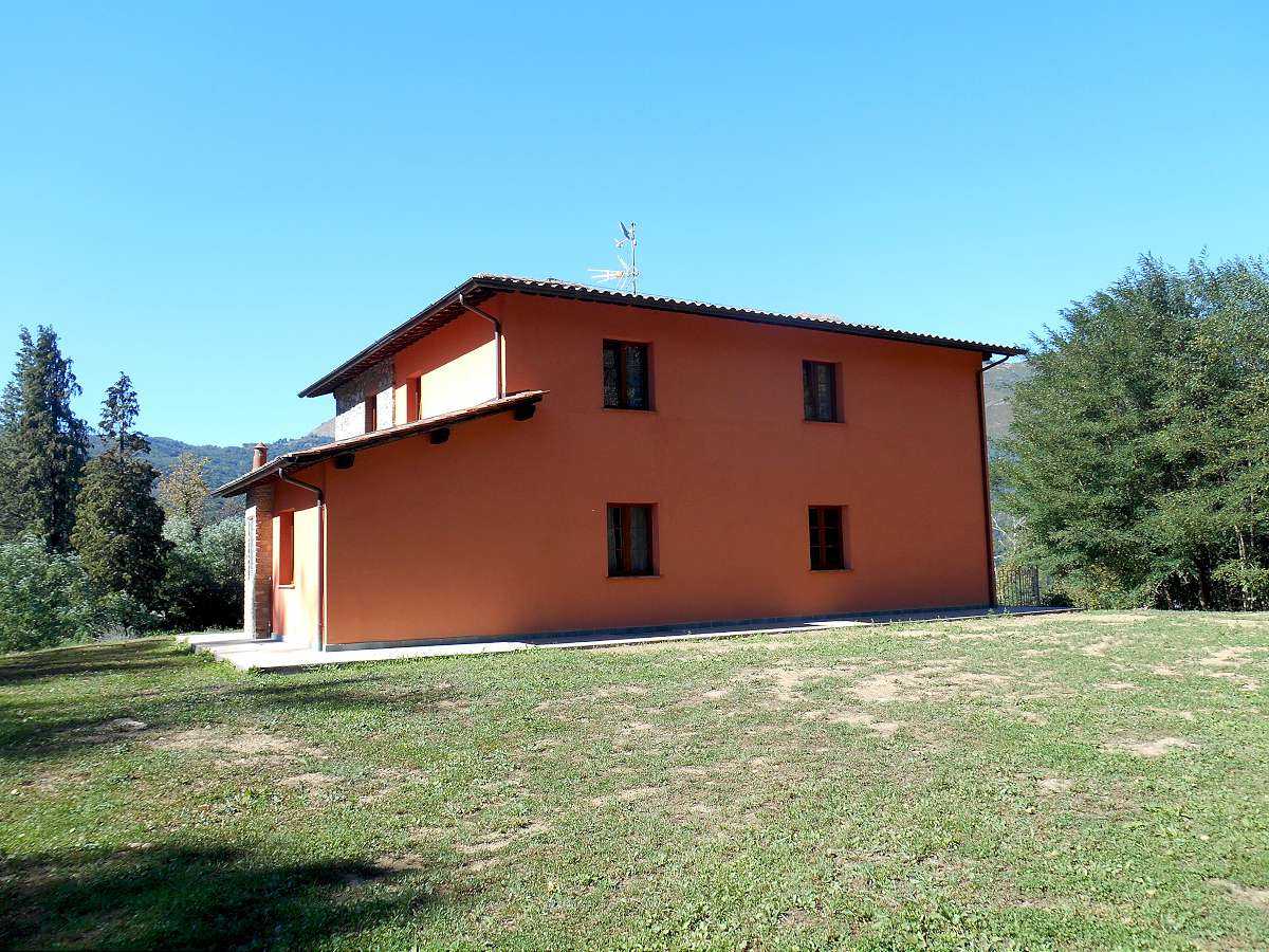 Будинок в Bagni Di Lucca, Tuscany 10094697