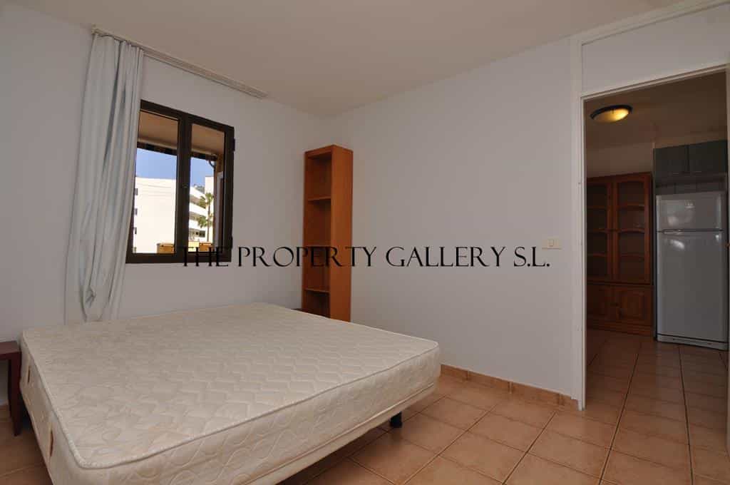 Condominium in Puerto de Santiago, Canary Islands 10094699