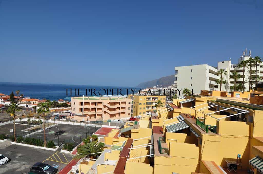 Condominium in Puerto de Santiago, Canary Islands 10094699