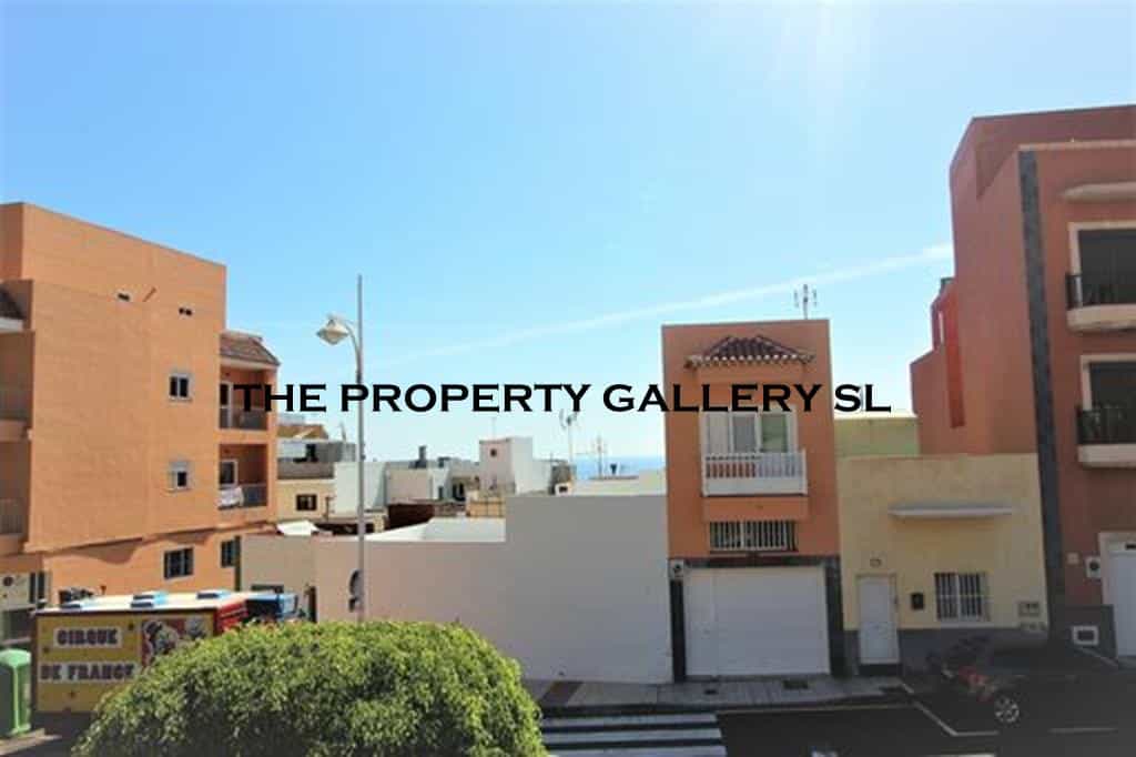 Condominium in Candelaria, Tenerife 10094727