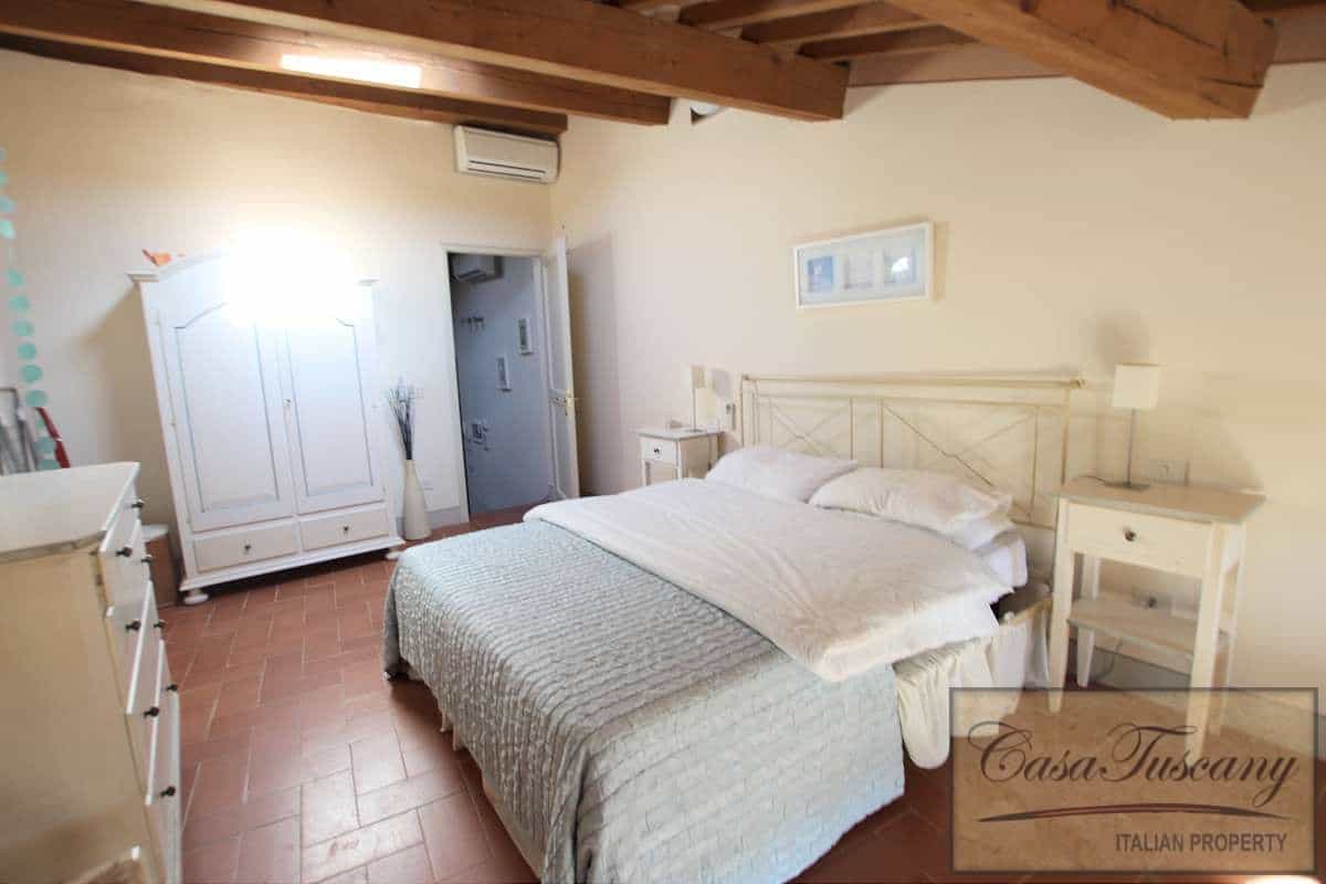 Condominio en Terricciola, Tuscany 10094733
