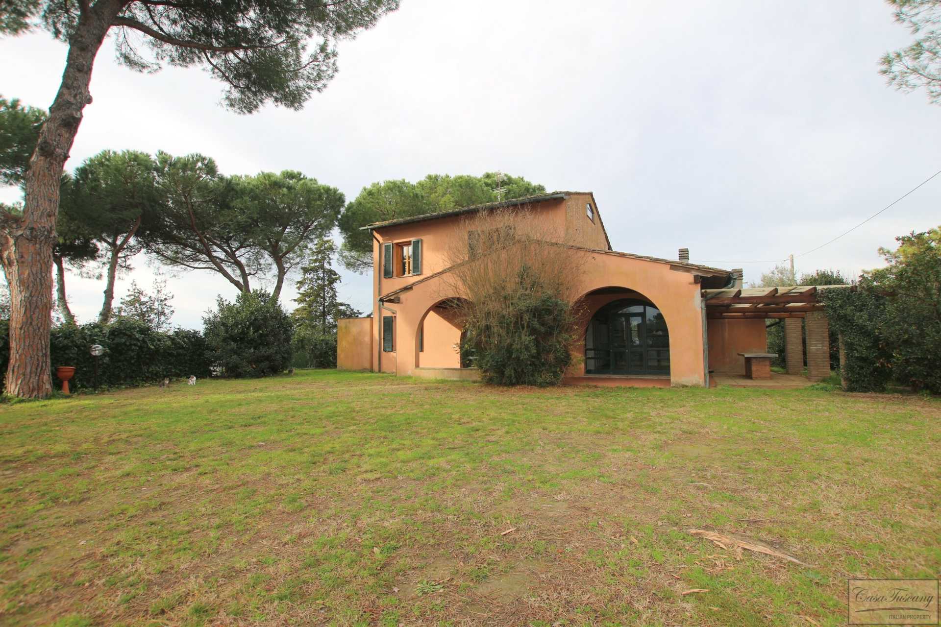 House in Treggiaia, Tuscany 10094768