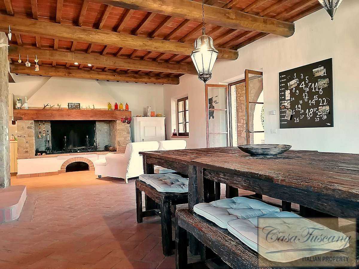 House in Castelfalfi, Tuscany 10094806