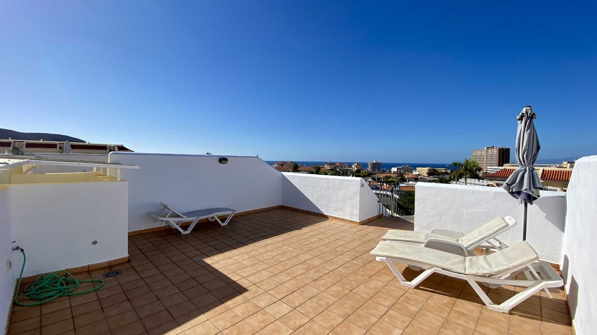 House in Los Cristianos, Canary Islands 10094813