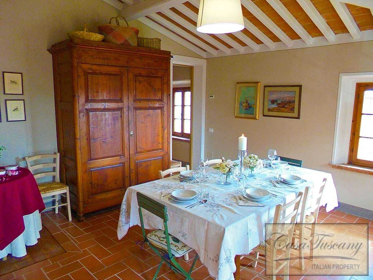 بيت في Palaia, Tuscany 10094819