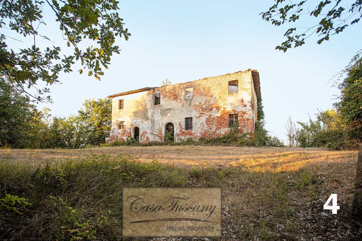 بيت في Montaione, Tuscany 10094828
