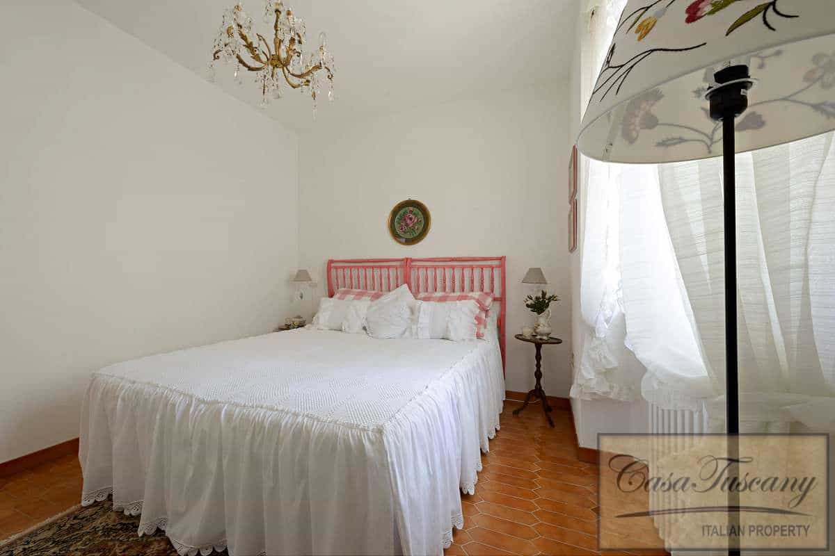 House in Casciana Terme-Lari, Tuscany 10094843