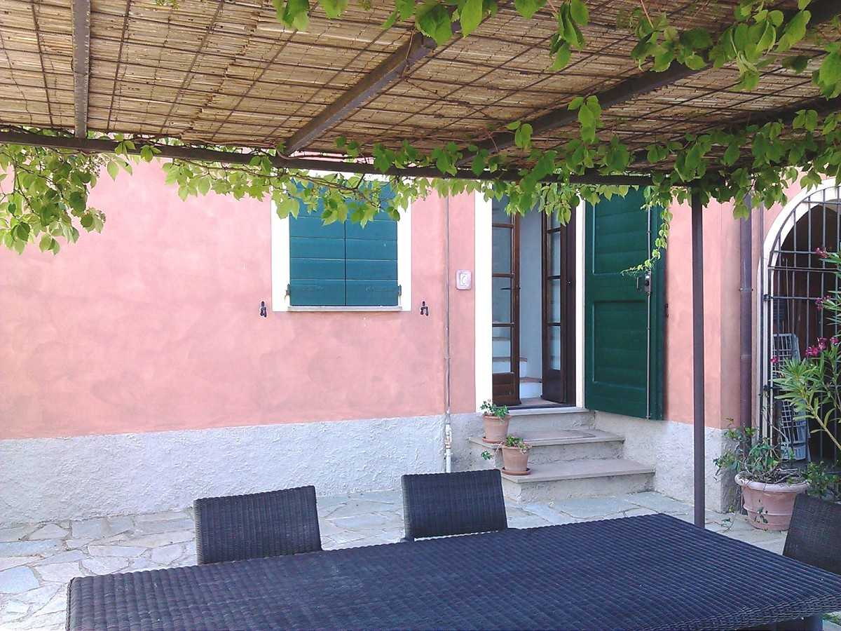 公寓 在 Palaia, Tuscany 10094933