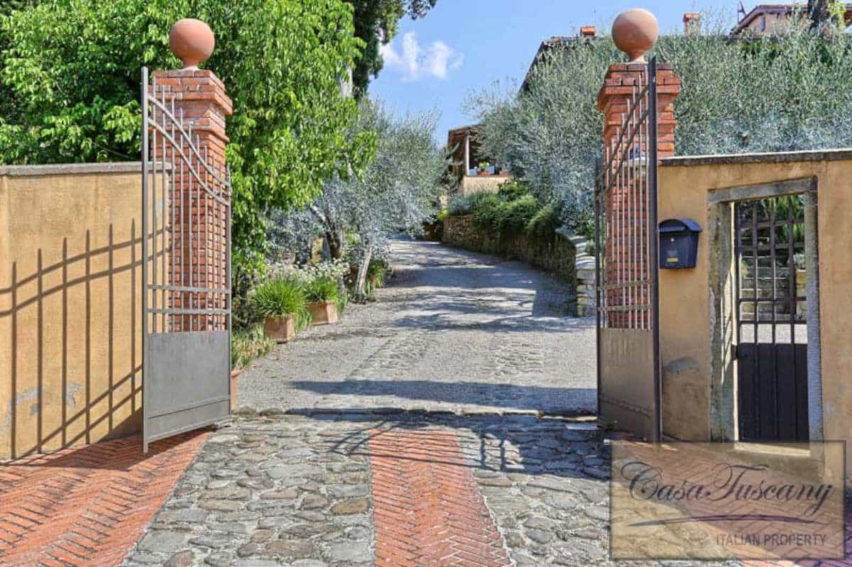 房子 在 Terranuova Bracciolini, Tuscany 10094975