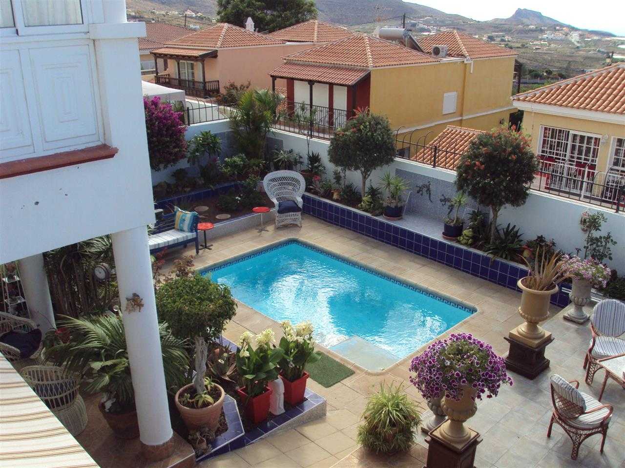 Condominium in Cabo Blanco, Canary Islands 10094978