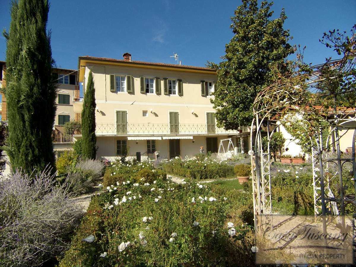 Talo sisään Barga, Tuscany 10094980