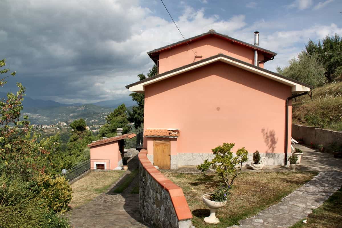 casa no Barga, Tuscany 10094989