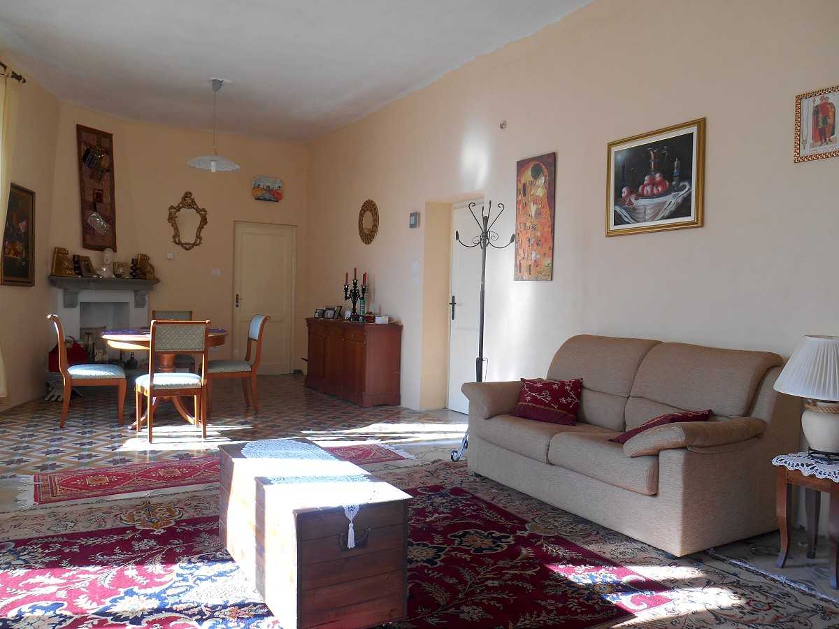 Condominium in Bagni Di Lucca, Tuscany 10094995